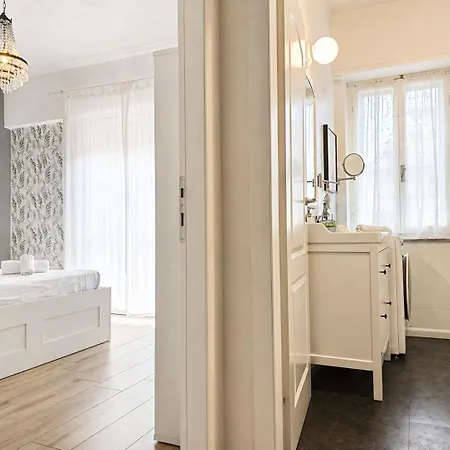 Hostdomus-white Star Apartament